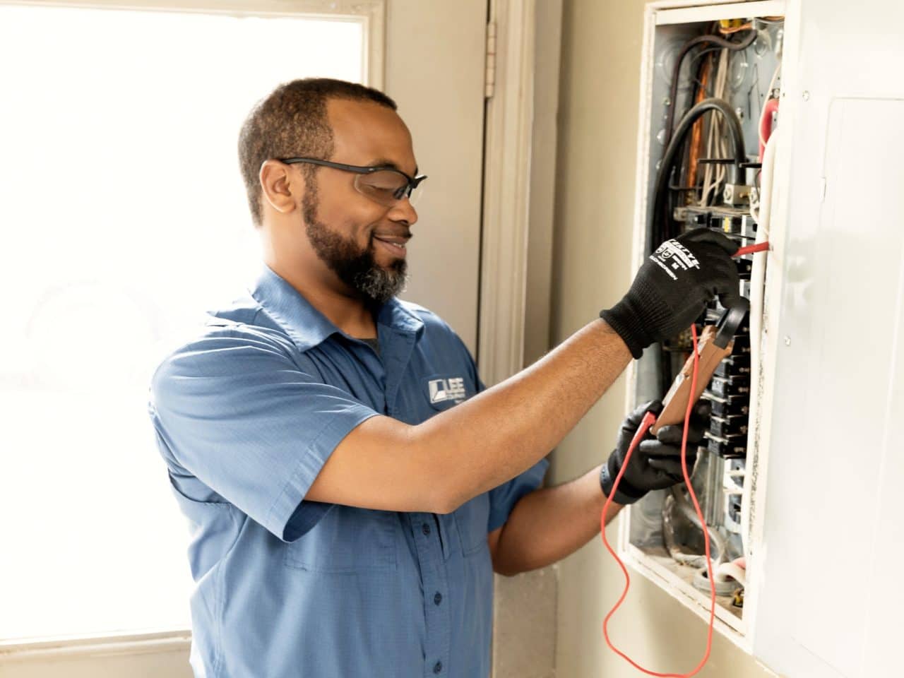 Avoid Mistakes When Hiring An Electrician Lee Company